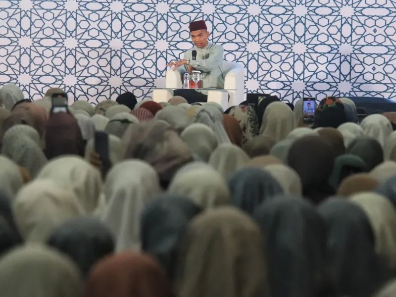 Tabligh Akbar Darul Hikam Bersama Ustadz Abdul Somad: Menyambut 