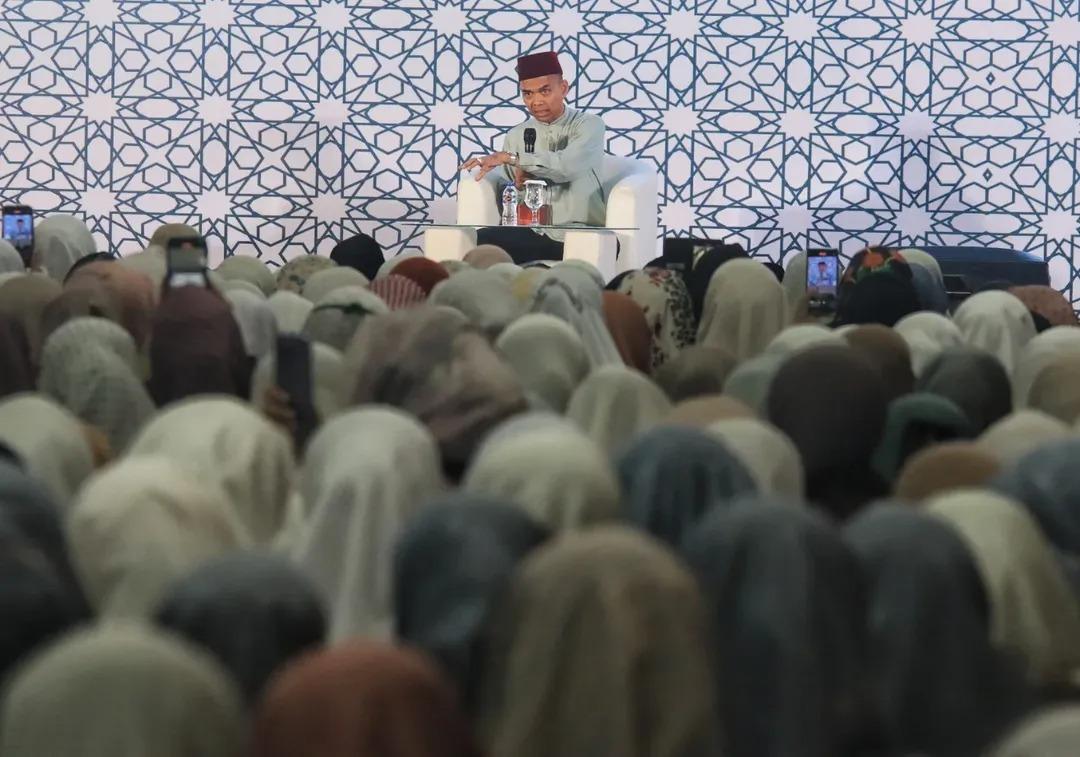 Tabligh Akbar Darul Hikam Bersama Ustadz Abdul Somad: Menyambut 
