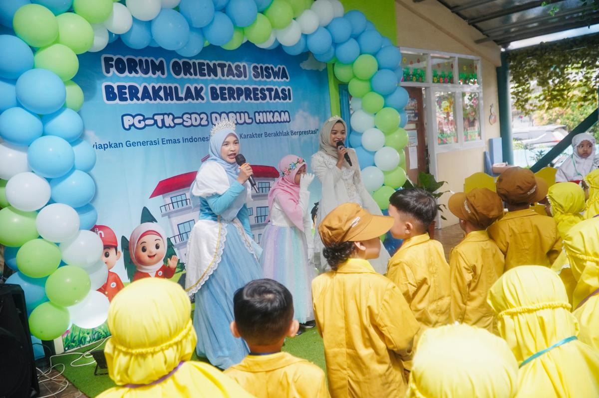Forum Orientasi Siswa Berakhlak Berprestasi